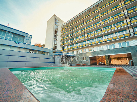 Санаторий «Родник», Кисловодск. Территория